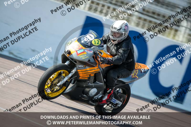 Rockingham no limits trackday;enduro digital images;event digital images;eventdigitalimages;no limits trackdays;peter wileman photography;racing digital images;rockingham raceway northamptonshire;rockingham trackday photographs;trackday digital images;trackday photos